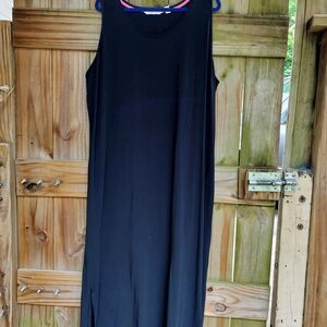 Elegant Black Sleeveless Dress